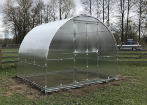 Kasvuhoone KLASIKA TORU 3x2m (6m2) vundamentide ja 4mm polükarbonaatkattega