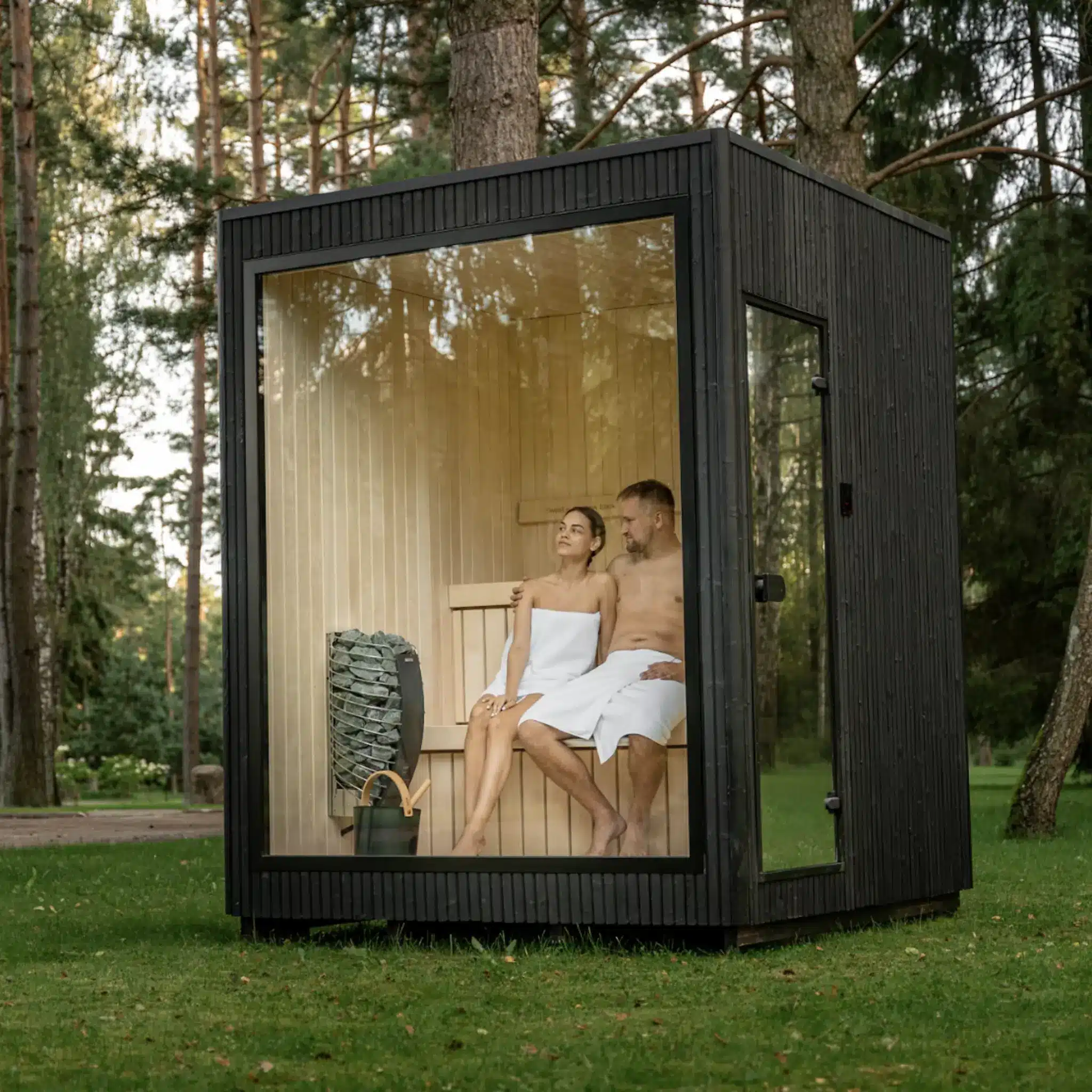 Jonas Classic Outdoor Sauna for 4 people