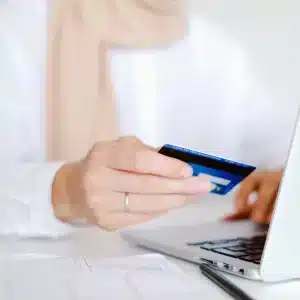 What Is an Escrow Payment and How It Helps Create Secure B2B Transactions on Factory.Sale